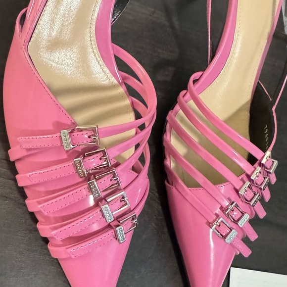 Gucci Shoes - GUCCI
Pink Slingback Pump 
Women’s: EU40/US10